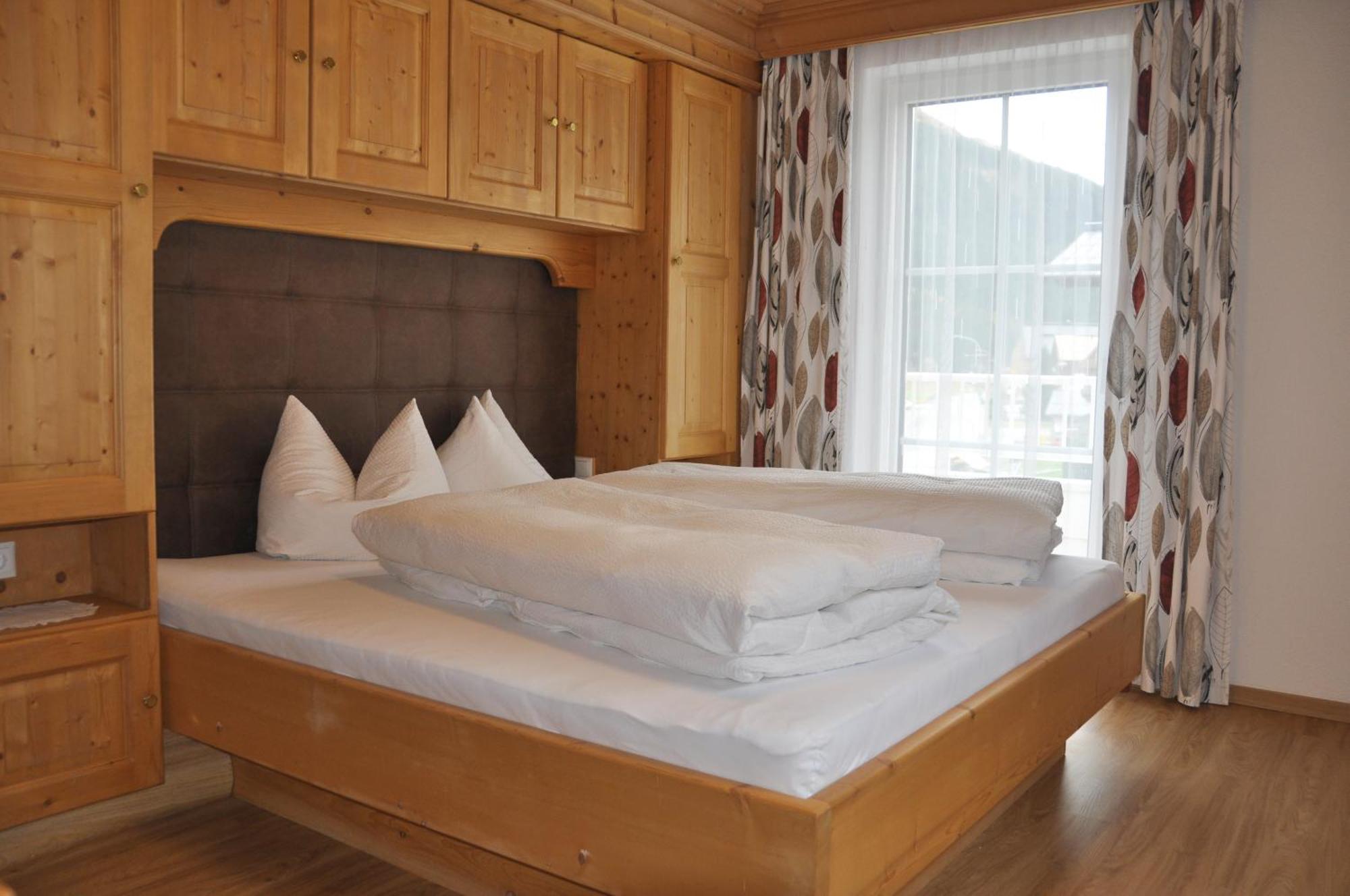 Saffretta Ferienwohnungen Ischgl Exterior foto