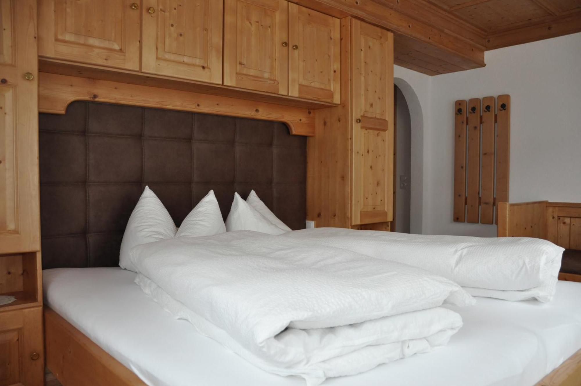 Saffretta Ferienwohnungen Ischgl Exterior foto